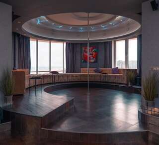 Апартаменты LUXURY party house-penthouse with a sea view Одесса Апартаменты с 2 спальнями-30