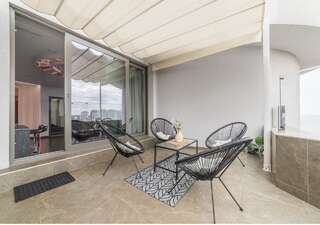 Апартаменты LUXURY party house-penthouse with a sea view Одесса Апартаменты с 2 спальнями-5